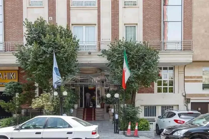 رزرو هتل تاوریژ تهران