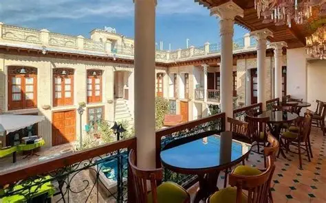 تور شیراز هتل سنتی گل بهار