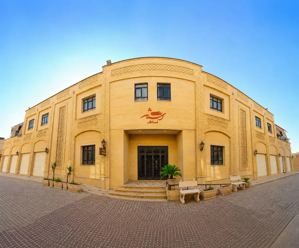 پکیج تور شیراز هتل آپارتمان آستانه