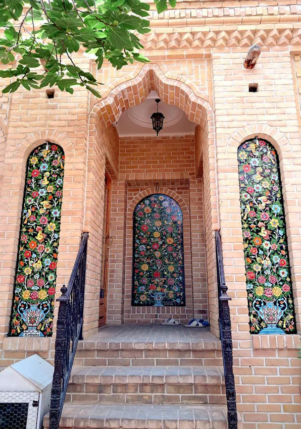نمای اقامتگاه سنتی ۳ ستاره فرهنگ قم