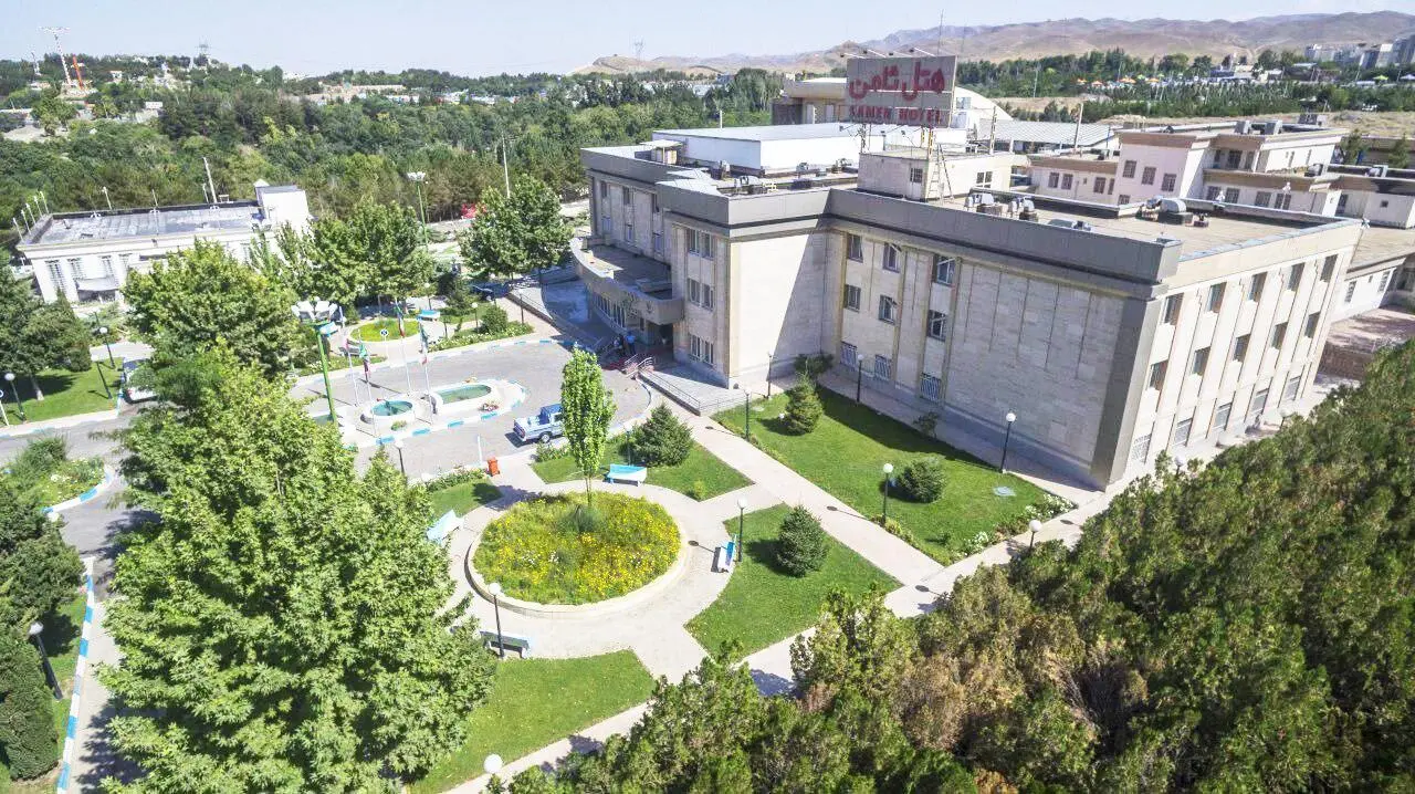 نمای بیرونی هتل