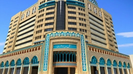 نمای بیرونی هتل