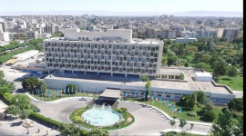 نمای بیرونی هتل